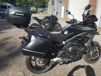 versys 650 tourer vollausstattung, wie neu!