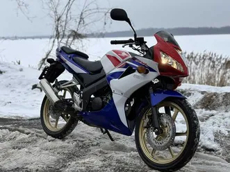 honda cbr 125r 2009! hrc opony! napęd! ladna! transport! raty! yzf cbf serock
