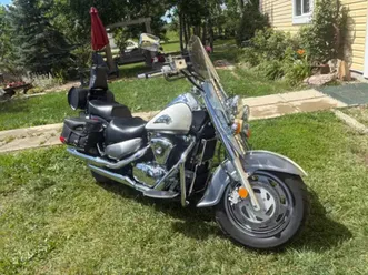 suzuki intruder 1500