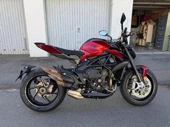 mv agusta brutale 800 rr