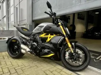 ducati diavel 1260s black and steel| 1 eigenaar - nieuwstaat — motoren | ducati — marktplaats