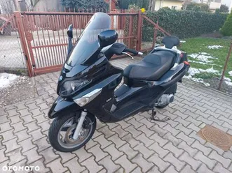 piaggio xevo