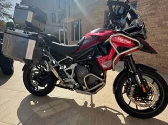 2025 triumph tiger 1200 gt pro