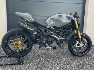 ducati monster