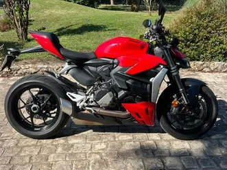 ducati streetfighter v2 11/2024 sous garantie échange possible