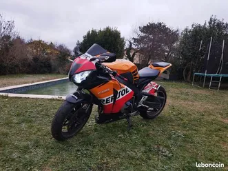 honda cbr 1000 rr fireblade