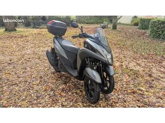 moto tricity 125 et sa remorque