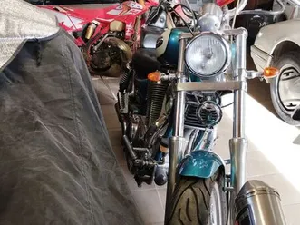 suzuki 1400 intruder