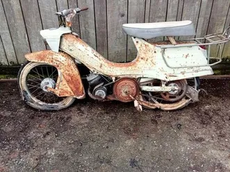 cyclomoteur ancien peugeot 104 bb