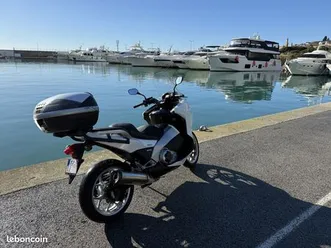 honda 700 integra nc