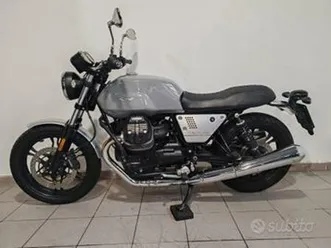 moto guzzi v7 iii milano