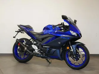 yamaha yzf-r3 mit akrapovic + extras.