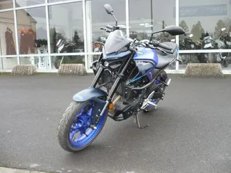 yamaha mt-03 2024 321 cm3 | moto roadster | 5 200 km | bleu | 62160 grenay