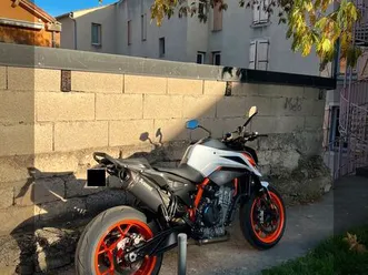 ktm duke 890r