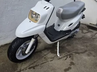 mbk booster naked 2010