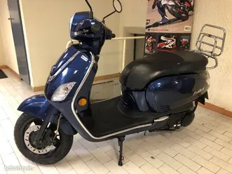 scooter 125 sym fiddle iii