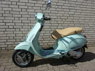 vespa primavera batik 50 - sondermodell