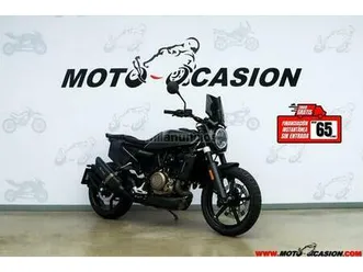 husqvarna - svartpilen 701