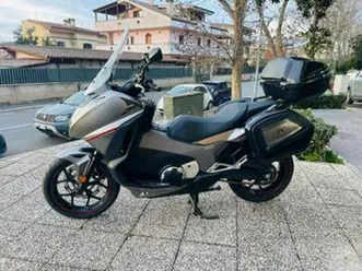 honda integra 750 tutto incluso anche passaggio!