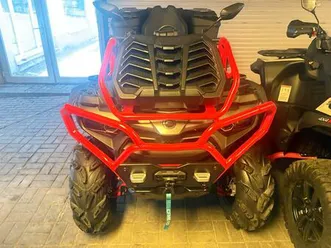 cfmoto 1000 atv quad - geländetauglich mit rotem rahmen