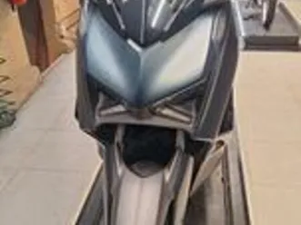 yamaha x-max 300 tech max 2023