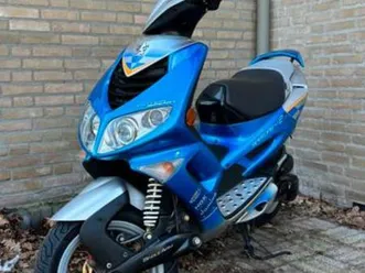 speedfight 2 motorsport — scooters | peugeot — marktplaats