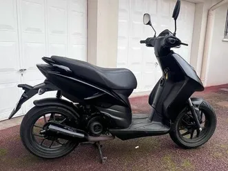 scooter 2t typhoon piaggio 50 cc de 2020 + casque shark