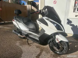 scooter 125 kymco dinkstreet