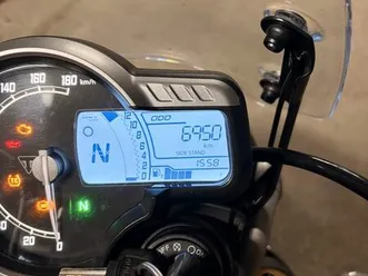 triumph scrambler 400 x