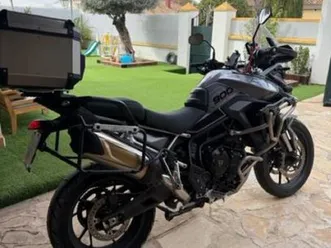triumph - tiger 900 gt pro