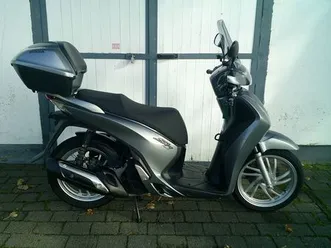 honda sh 150i abs *super zustand*topcase+scheibe*