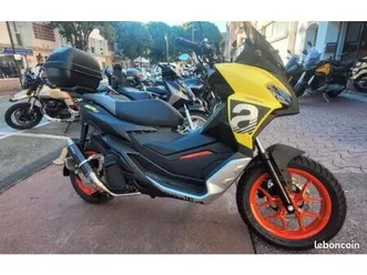 aprilia sr gt 125 sport