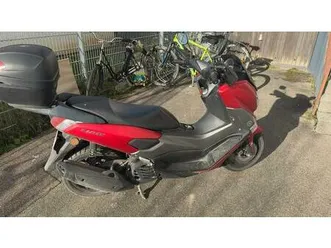 yamaha nmax