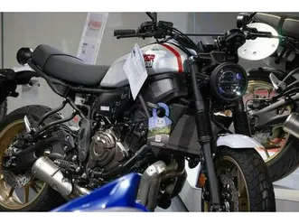 ② yamaha xsr 700 x-tribute