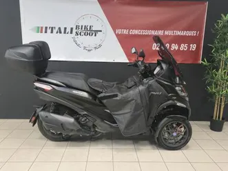 piaggio mp3 530 hpe exclusive 2025 530 cm3 | scooter | 3 300 km | noir | 44400 reze