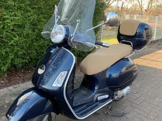 vespa gts 125 – 2017 – 8 000 km – très bon état