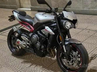 triumph street triple r