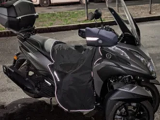 yamaha tricity 125 2024 grigio scuro - come nuovo