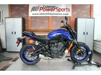 2022 yamaha mt-07