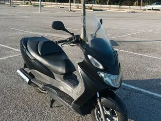 suzuki burgman 125 cc