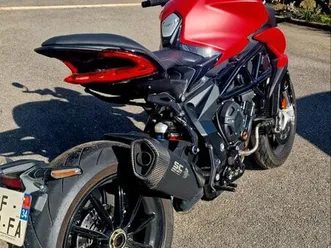 mv agusta dragster rosso 800 — suivi mv — 5 400 km — état maniaque — son sc project