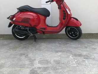 vespa 125 gts