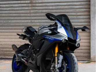 yamaha r1m 2018