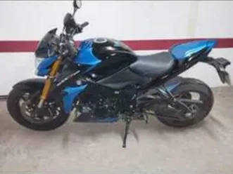 suzuki - gsxs