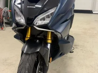 honda forza 750 bj 2021 jeans blau matt traumroller