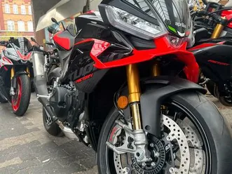 aprilia tuono v4 factory kein vorführer!