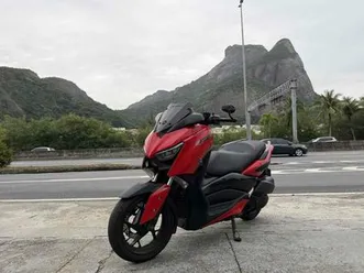 yamaha xmax 250