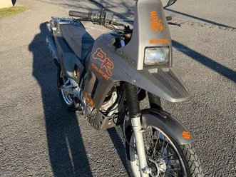 suzuki 800 dr