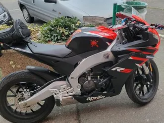 vends moto aprilia rs 125