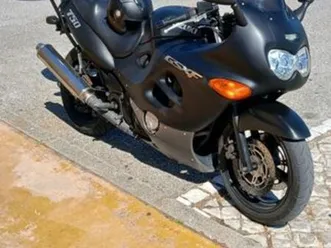 susuki gsx 750 f portimão